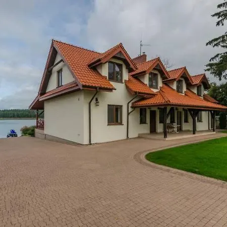 Apartment Dom Nad Jeziorem - Mazury Jagodne Wielkie